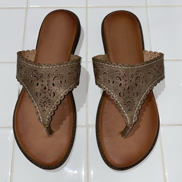 Women's Brown Leather Sandals - Picture 2 of 4